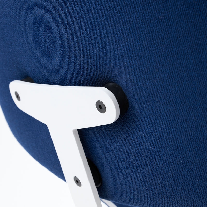 raawii Erwan Bouroullec - Arba Lounge chair - Upholstered Kvadrat Vidar Lounge chair Light grey base / Kvadrat Vidar 0772 blue fabric